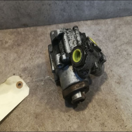 Pompe direction assistee occasion VOLKSWAGEN TRANSPORTER IV Phase 1 09-1990->03-1996 1.9 D 44145157AX