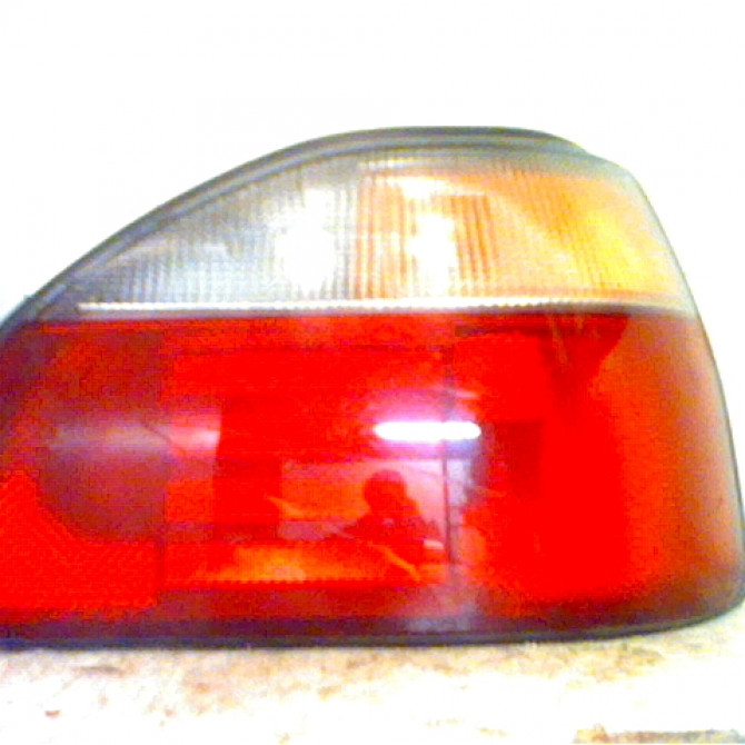 Feu arrière droit occasion NISSAN SUNNY II Phase 1 04-1987->02-1991 1