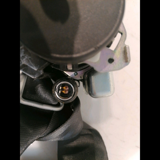 Ceinture avant droite occasion PEUGEOT 207 Phase 1 04-2006->06-2013 1.6 HDI 16v 90ch 8975AZ 3