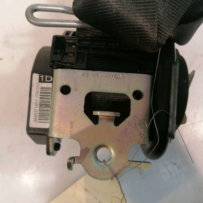 Ceinture avant droite occasion PEUGEOT 207 Phase 1 04-2006->06-2013 1.6 HDI 16v 90ch 8975AZ 4