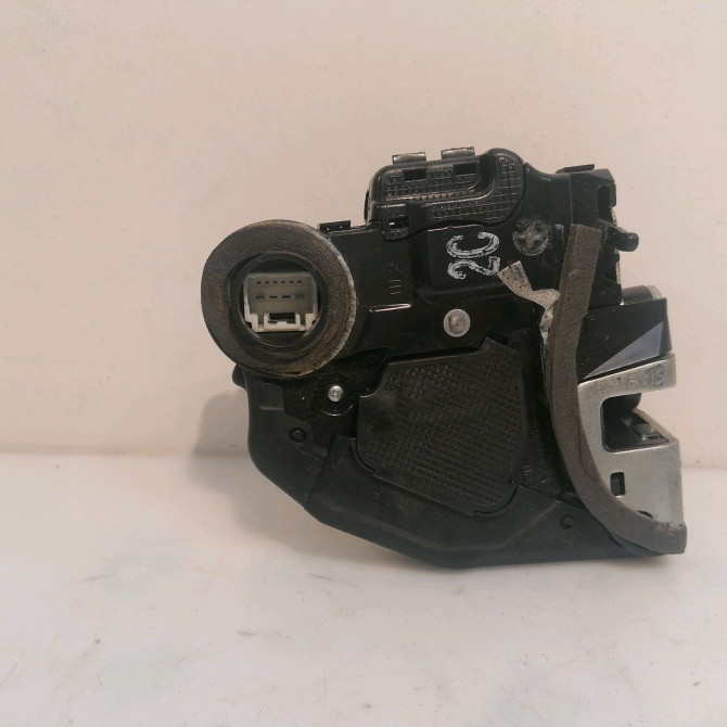 Serrure porte arg occasion TOYOTA AURIS I Phase 1 03-2007->03-2010 2.0 D-4D 6906002170 3