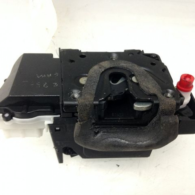 Serrure porte ard occasion PEUGEOT 607 Phase 1 11-1999->09-2004 2.2 HDI 913898 2