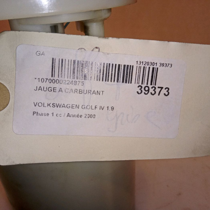 Jauge a carburant occasion VOLKSWAGEN GOLF IV GOLF IV Phase 1 1998-01-01->2005-06-30 1.9 TDI 115ch 8L0919673E 5