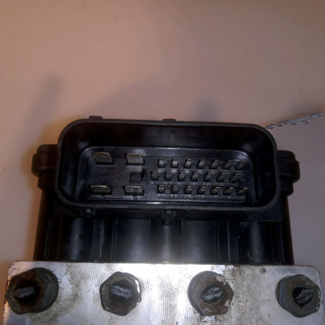 Unité hydraulique ABS occasion PEUGEOT 206 Phase 1 09-1998->03-2009 1.4i 3