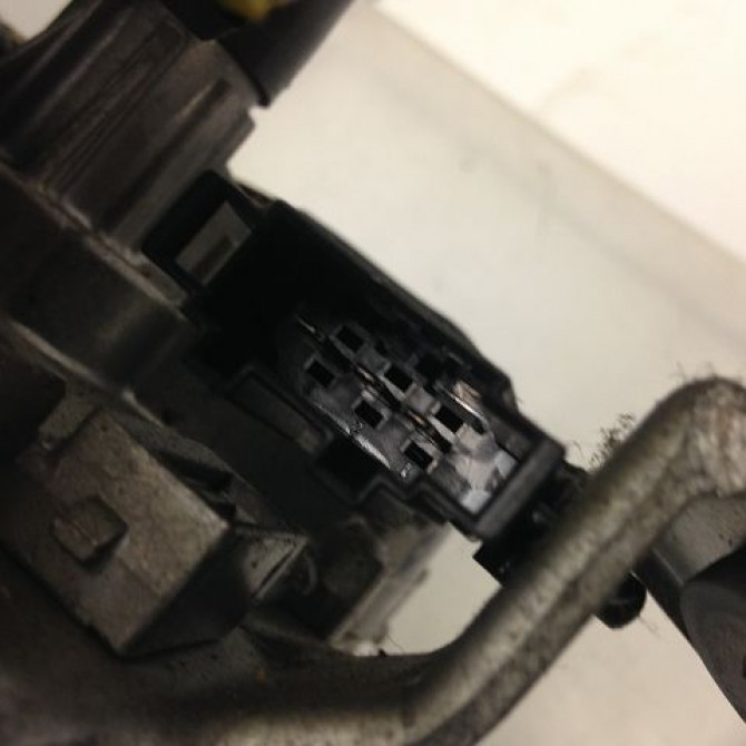 Moteur essuie-glace arrière occasion MERCEDES CLASSE ML I Phase 1 01-1998->09-2001 1638203142 3