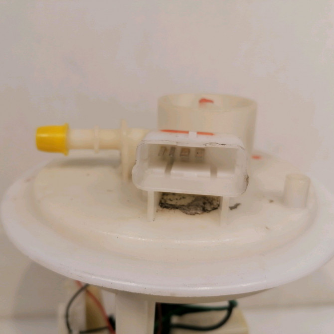 Jauge a carburant occasion FIAT PUNTO II Phase 2 05-2003->10-2009 1.2i 60ch 3