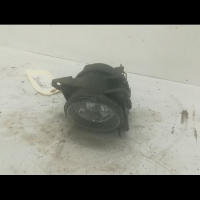 Phare antibrouillard avant droit occasion VOLKSWAGEN POLO III Phase 2 11-1999->12-2001 1.4 16v 1