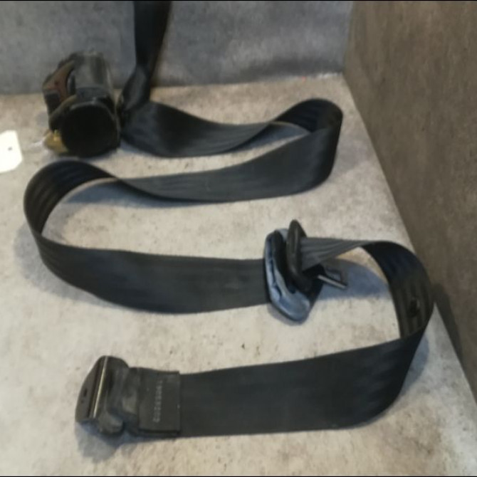 Ceinture arrière droite occasion FORD FIESTA III Phase 1 03-1989->01-1994 1.8 D 1