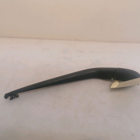 Bras essuie-glace arrière occasion TOYOTA AURIS I Phase 1 03-2007->03-2010 2.0 D-4D 8524102040