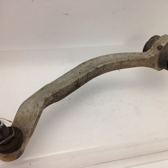 Triangle inf arg occasion VOLKSWAGEN PASSAT IV Phase 1 10-1996->10-2000 1.6i 100ch 2