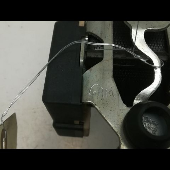 Ceinture avant droite occasion OPEL ASTRA II Phase 1 04-1998->09-2004 1.7 16v DTI 75ch 90560636 4