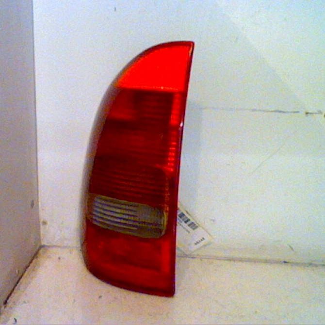 Feu arrière gauche occasion OPEL CORSA II Phase 1 03-1993->04-1997 1.7 D 1