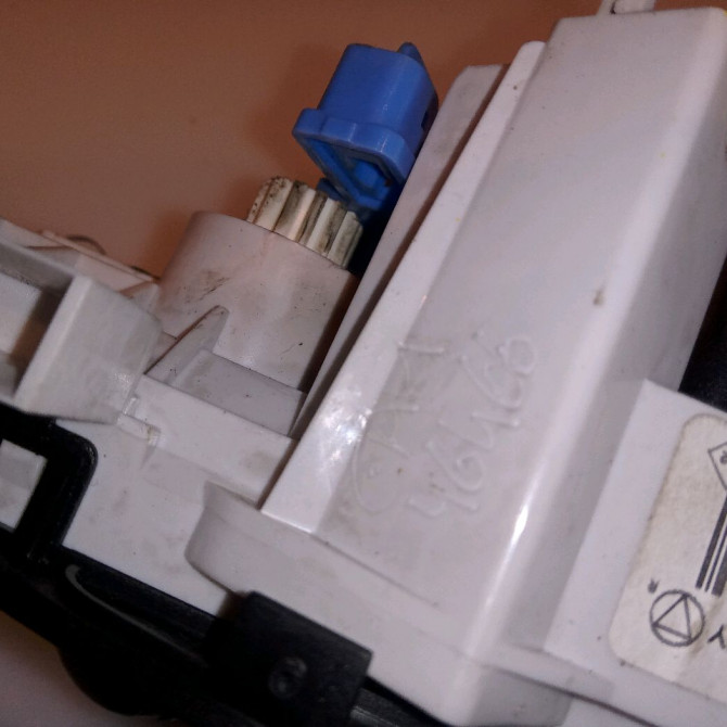 Commande de chauffage occasion DACIA SANDERO I 6001551698 3