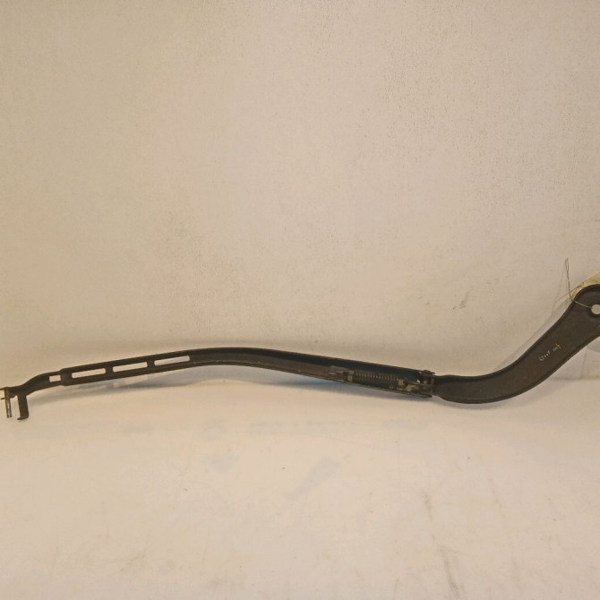 Bras essuie-glace avant droit occasion B.M.W. SERIE 3 V Phase 1 03-2005->09-2008 320d 177ch 61619449923 2