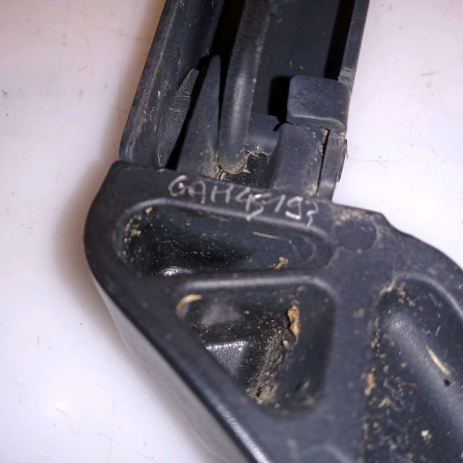 Bras essuie-glace avant gauche occasion AUDI A4 II 8E1955407A 3