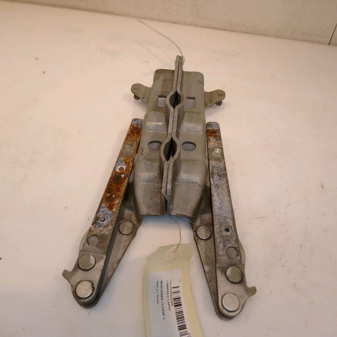 Compas d capot occasion MERCEDES CLASSE C COUPE SPORT II Phase 1 03-2001->03-2004 2038800428 1