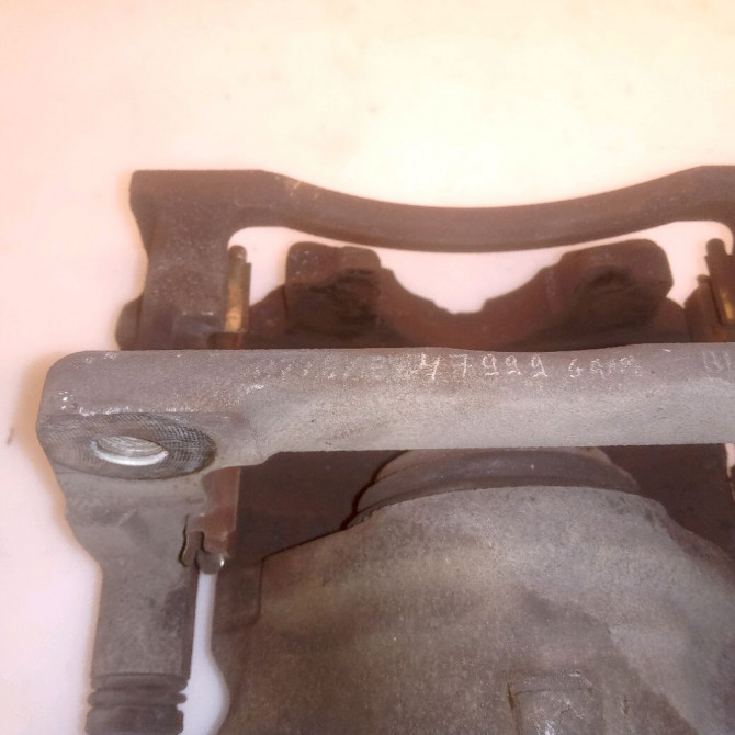 Etrier de frein avant gauche occasion HONDA CIVIC VII Phase 1 01-2006->09-2008 2.2i CDTI 45013SMGE01 4