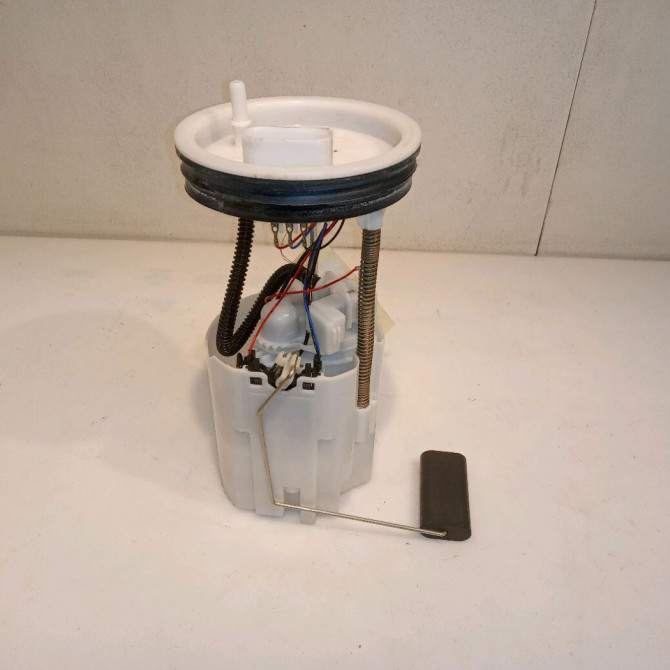 Jauge a carburant occasion VOLKSWAGEN UP 1S0919673 1