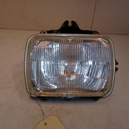 Phare droit occasion TOYOTA HILUX III 8111035270