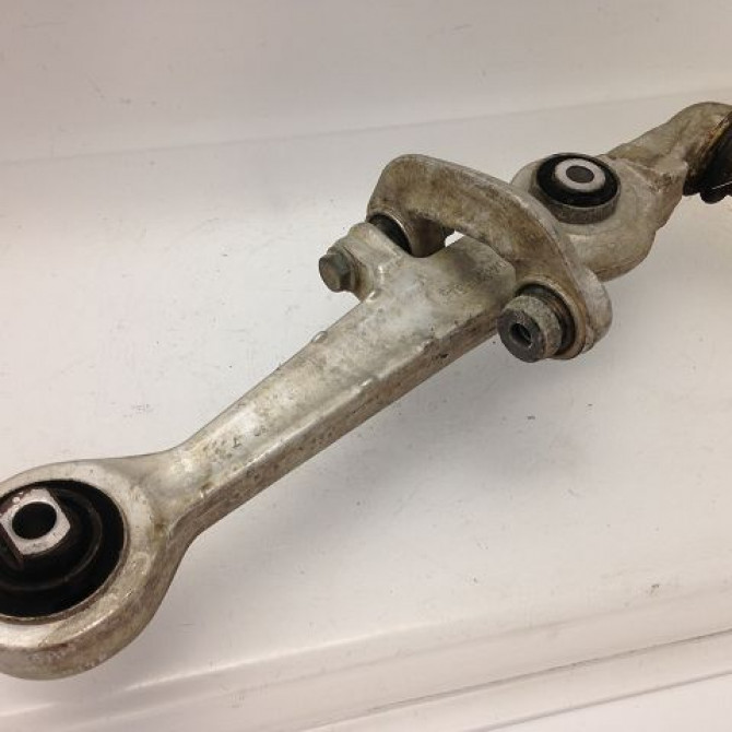 Triangle inf avg occasion VOLKSWAGEN PASSAT IV Phase 1 10-1996->10-2000 1.6i 100ch 4D0407151P 3