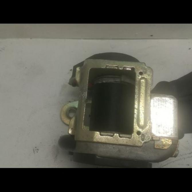 Ceinture avant droite occasion VOLKSWAGEN POLO III Phase 2 11-1999->12-2001 1.4 16v 6N4857706EHZP 2