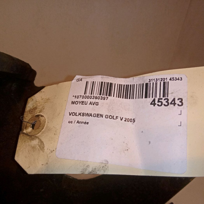 Moyeu avg occasion VOLKSWAGEN GOLF V 5K0498621A 4