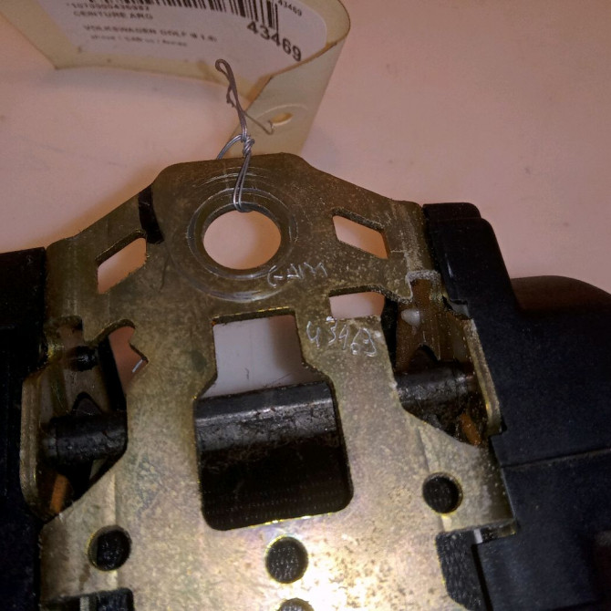 Ceinture arrière gauche occasion VOLKSWAGEN GOLF III Phase 1 04-1995->04-1999 1.8i 75ch 1E0857805BHCP 2