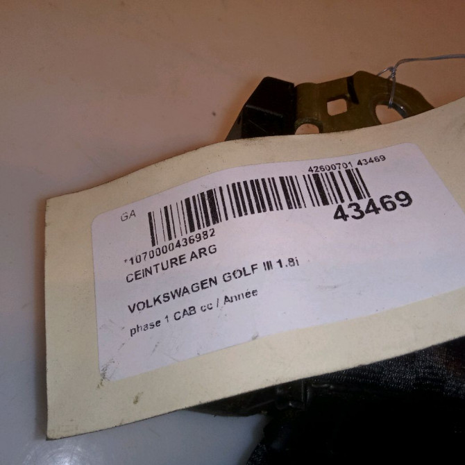 Ceinture arrière gauche occasion VOLKSWAGEN GOLF III Phase 1 04-1995->04-1999 1.8i 75ch 1E0857805BHCP 3