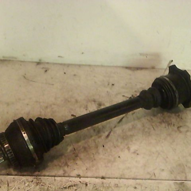 Transmission avant gauche occasion VOLKSWAGEN PASSAT IV Phase 2 10-2000->03-2005 2.5 TDI V6 163ch 8D0407271EA 1