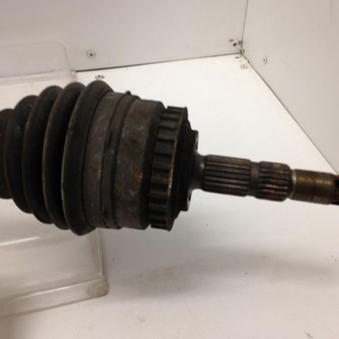 Transmission avant droite occasion OPEL MERIVA I Phase 2 01-2006->09-2010 1.3 CDTI 75ch 93299250 2