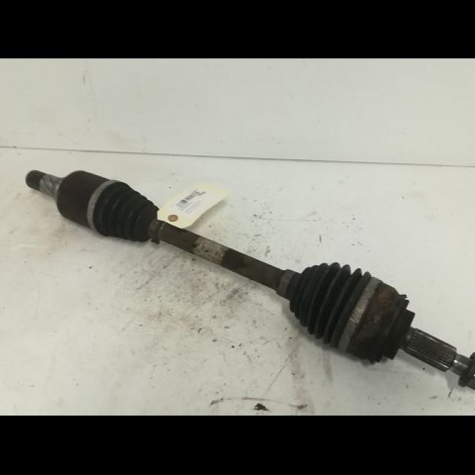 Transmission avant gauche occasion RENAULT SCENIC III Phase 1 04-2009->11-2011 1.9 DCI 130ch 8200725512 1