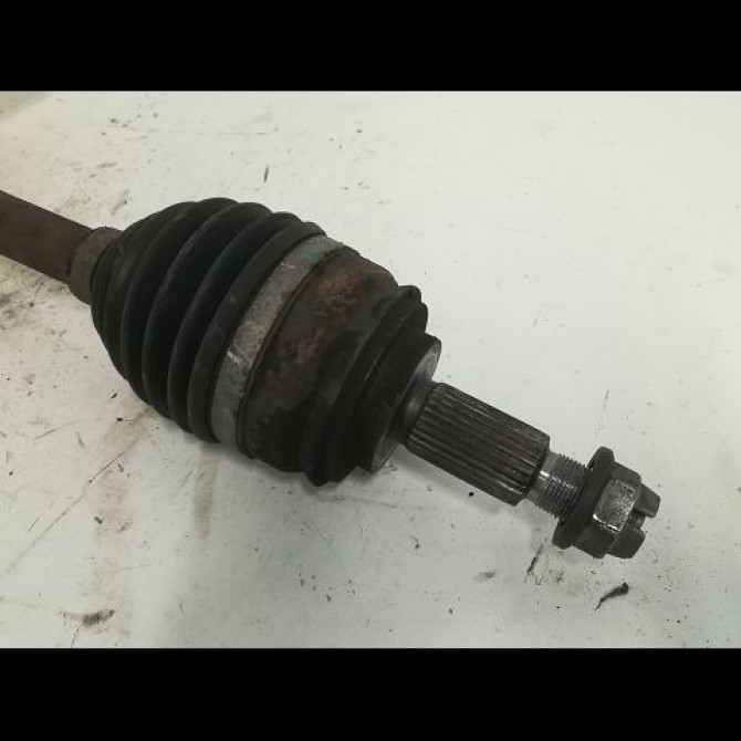 Transmission avant gauche occasion RENAULT SCENIC III Phase 1 04-2009->11-2011 1.9 DCI 130ch 8200725512 2