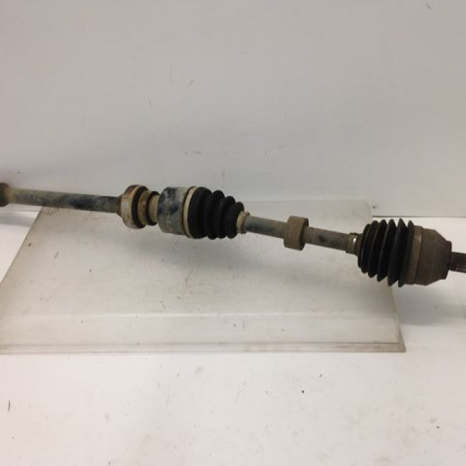 Transmission avant droite occasion MAZDA MAZDA 2 I Phase 1 03-2003->09-2007 1.4 MZ-CD FD8225500A 1