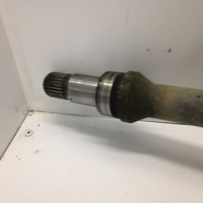 Transmission avant droite occasion MAZDA MAZDA 2 I Phase 1 03-2003->09-2007 1.4 MZ-CD FD8225500A 4