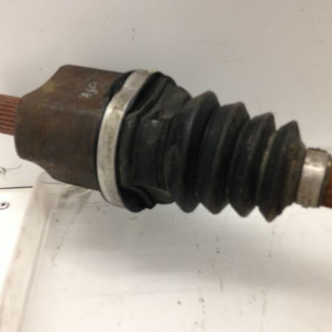 Transmission avant gauche occasion RENAULT MODUS Phase 1 09-2004->12-2007 1.6i 16v 8200696900 3