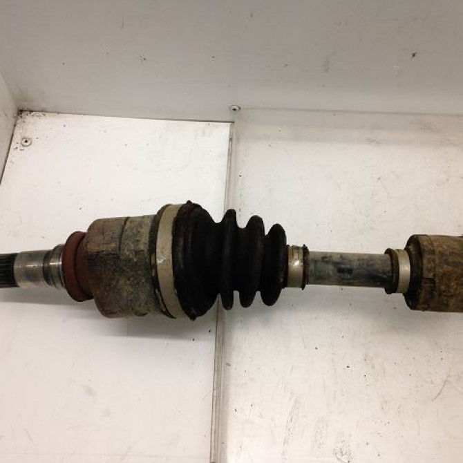 Transmission avant droite occasion TOYOTA YARIS III YARIS III Phase 1 2011-03-01->2015-04-30 434100D341 2