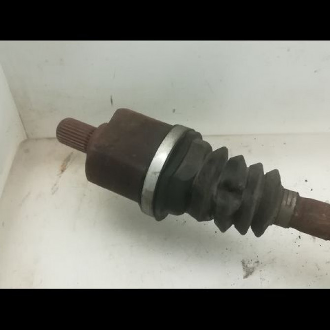 Transmission avant gauche occasion RENAULT MODUS Phase 1 09-2004->12-2007 1.6i 16v 8200696900 3