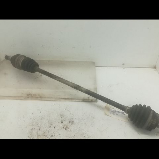 Transmission avant droite occasion OPEL VECTRA II Phase 1 11-1995->02-1999 1.6i 16v 90512385 1