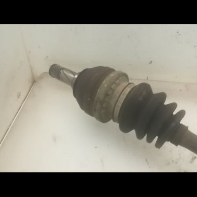 Transmission avant droite occasion OPEL VECTRA II Phase 1 11-1995->02-1999 1.6i 16v 90512385 3