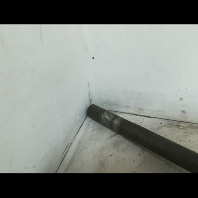 Transmission avant droite occasion RENAULT LAGUNA II Phase 1 11-2000->03-2005 2.2 DCI 8200441361 4