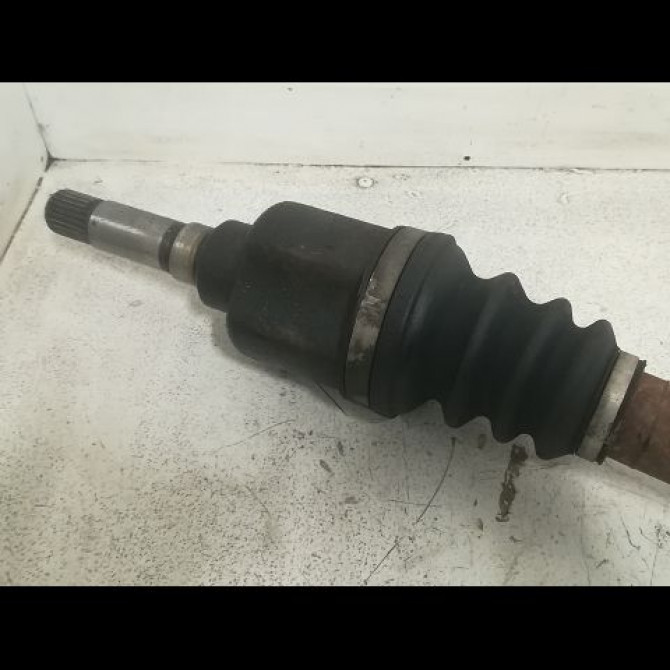 Transmission avant droite occasion PEUGEOT 207 Phase 1 SW 07-2007->03-2013 3273KP 3