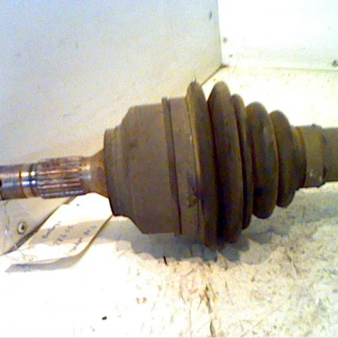 Transmission avant gauche occasion CITROEN BERLINGO I Phase 2 11-2002->10-2010 1.6 HDI 92ch 00003272LW 2