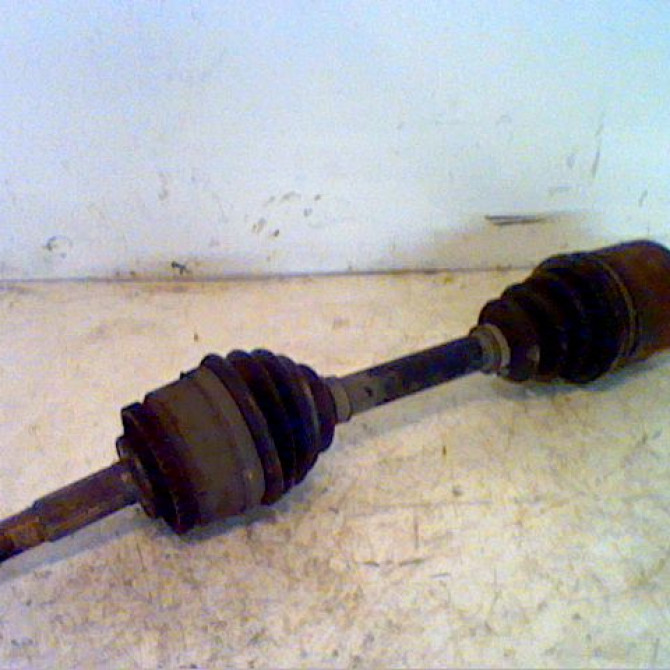 Transmission avant gauche occasion NISSAN ALMERA TINO Phase 2 04-2003->09-2006 2.2 DCI 112ch 39101BU100 1