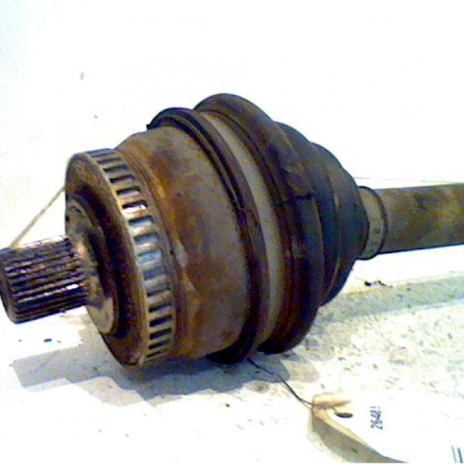 Transmission avant droite occasion AUDI A4 I Phase 2 02-1999->01-2001 1.6i 8v 100ch 8D0407454X 2