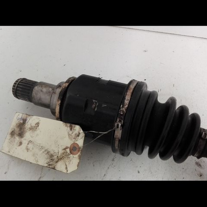 Transmission avant gauche occasion TOYOTA COROLLA VERSO II Phase 1 05-2004->06-2007 115 D-4D 434200F020 3