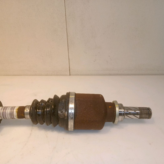 Transmission avant gauche occasion RENAULT CLIO CAMPUS II Phase 1 07-2006->07-2009 1.5 DCI 65ch 8200543868 3