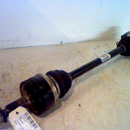 <span class="tt">Transmission arrière gauche occasion  </span><span class="designation"> </span>