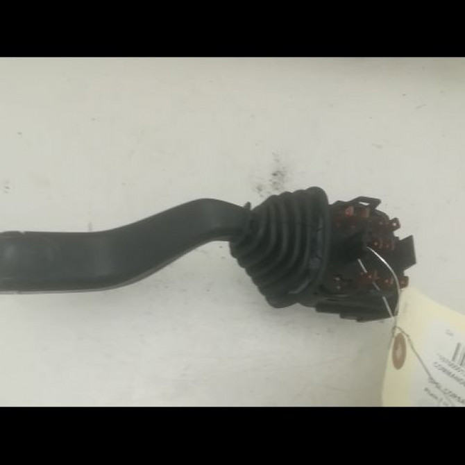 Commande essuie glace occasion OPEL CORSA II Phase 1 03-1993->04-1997 1.5 TD 90243394 2