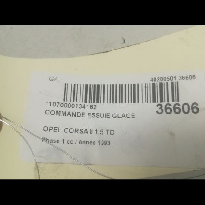 Commande essuie glace occasion OPEL CORSA II Phase 1 03-1993->04-1997 1.5 TD 90243394 3