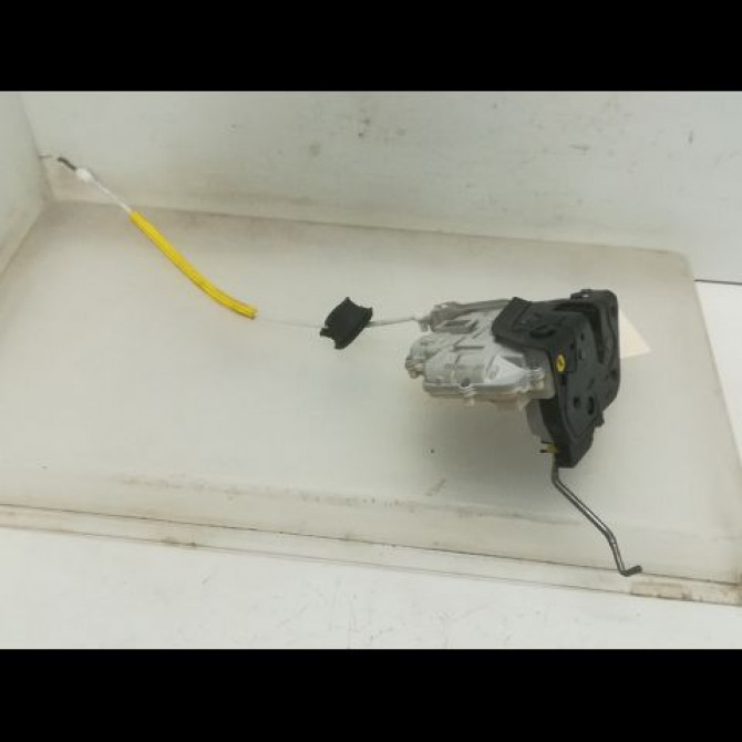 Serrure porte arg occasion AUDI A4 II Phase 2 09-2004->04-2008 2.0 TDi 140ch 8E0839016AA 1